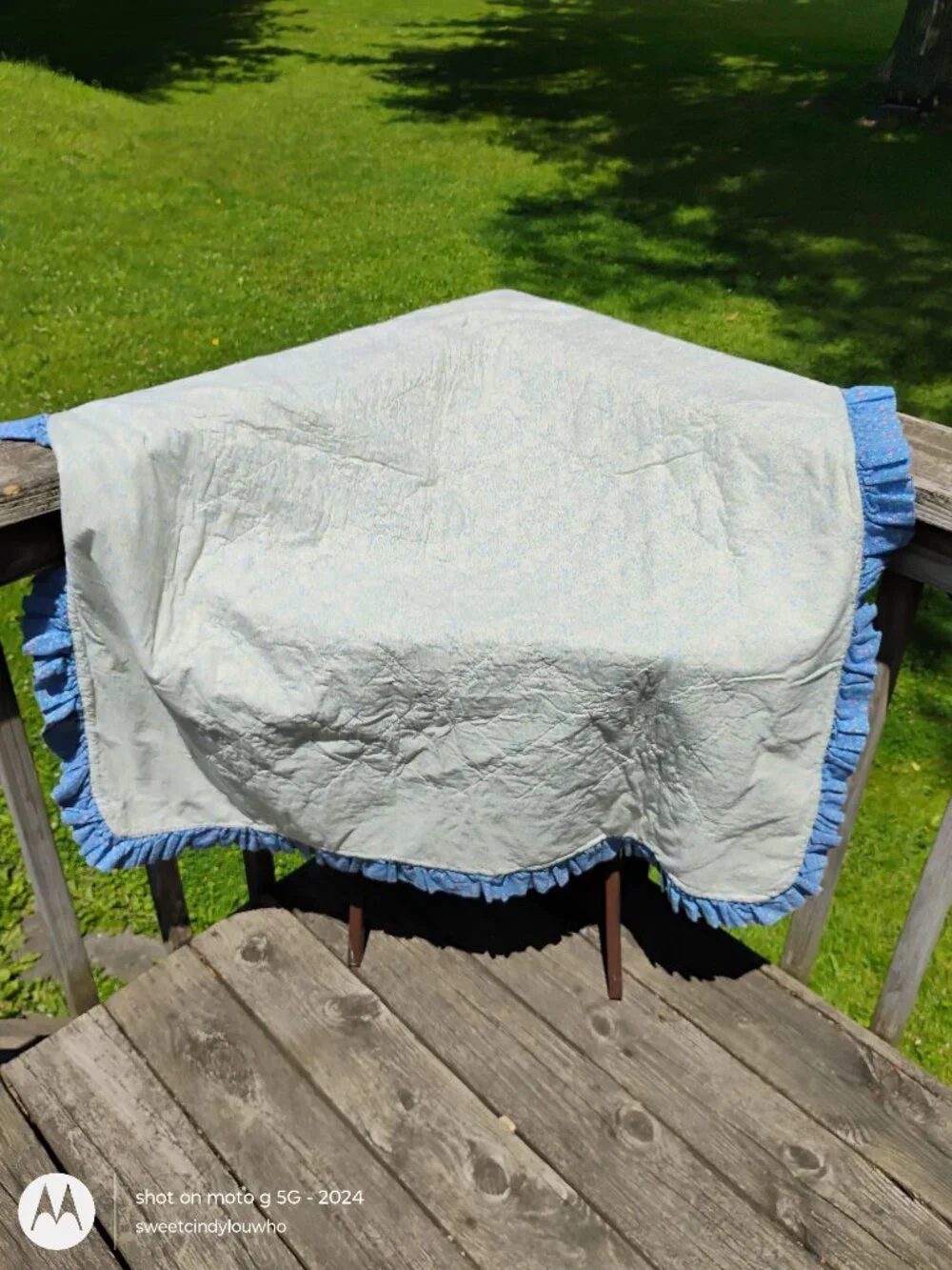 vintage hand made baby quilt ABC 123 blue green white ruffled edge crib sized